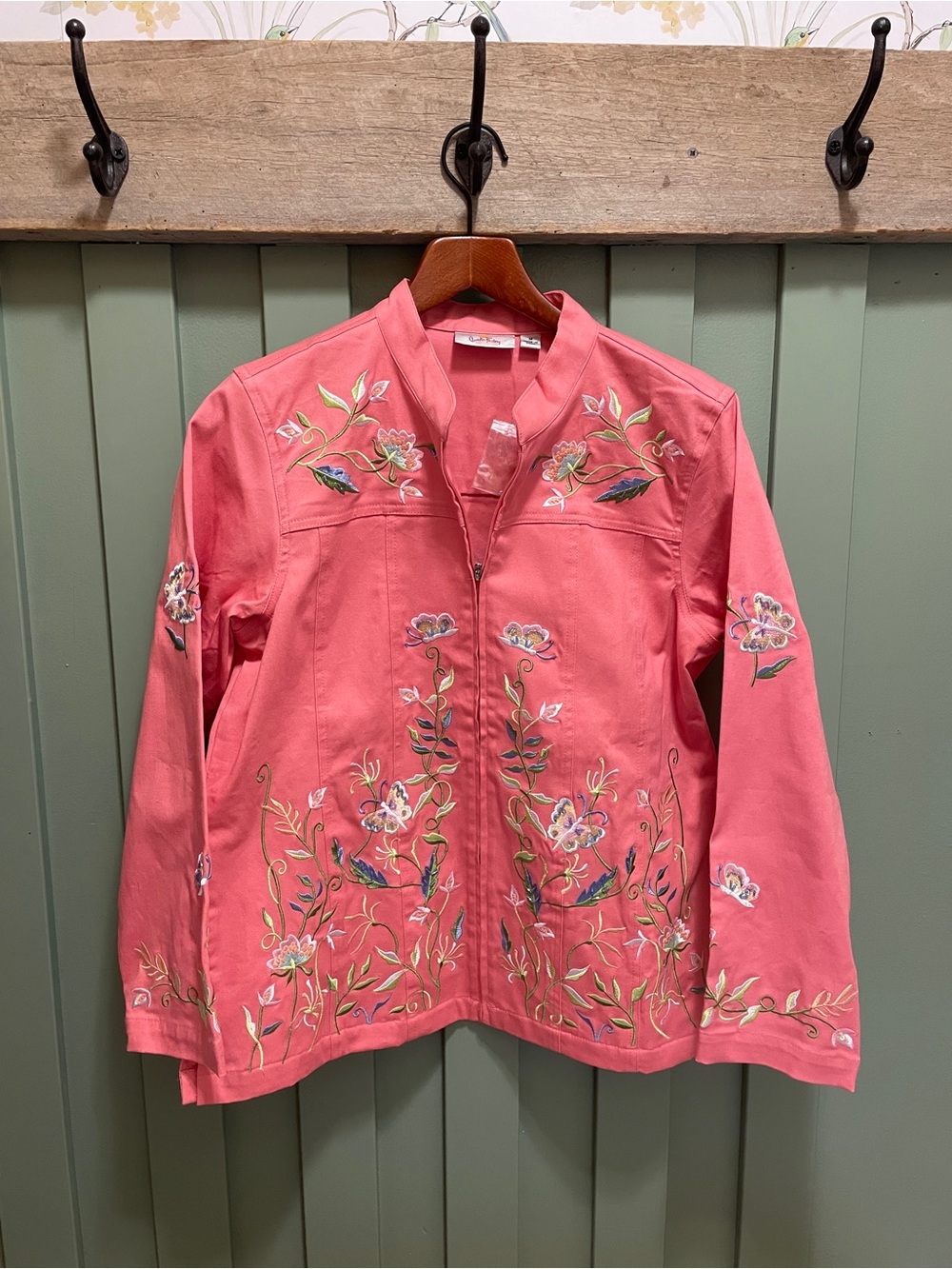 Quacker Factory Embroidered Pink Jean Jacket with Floral & Butterflies Details M